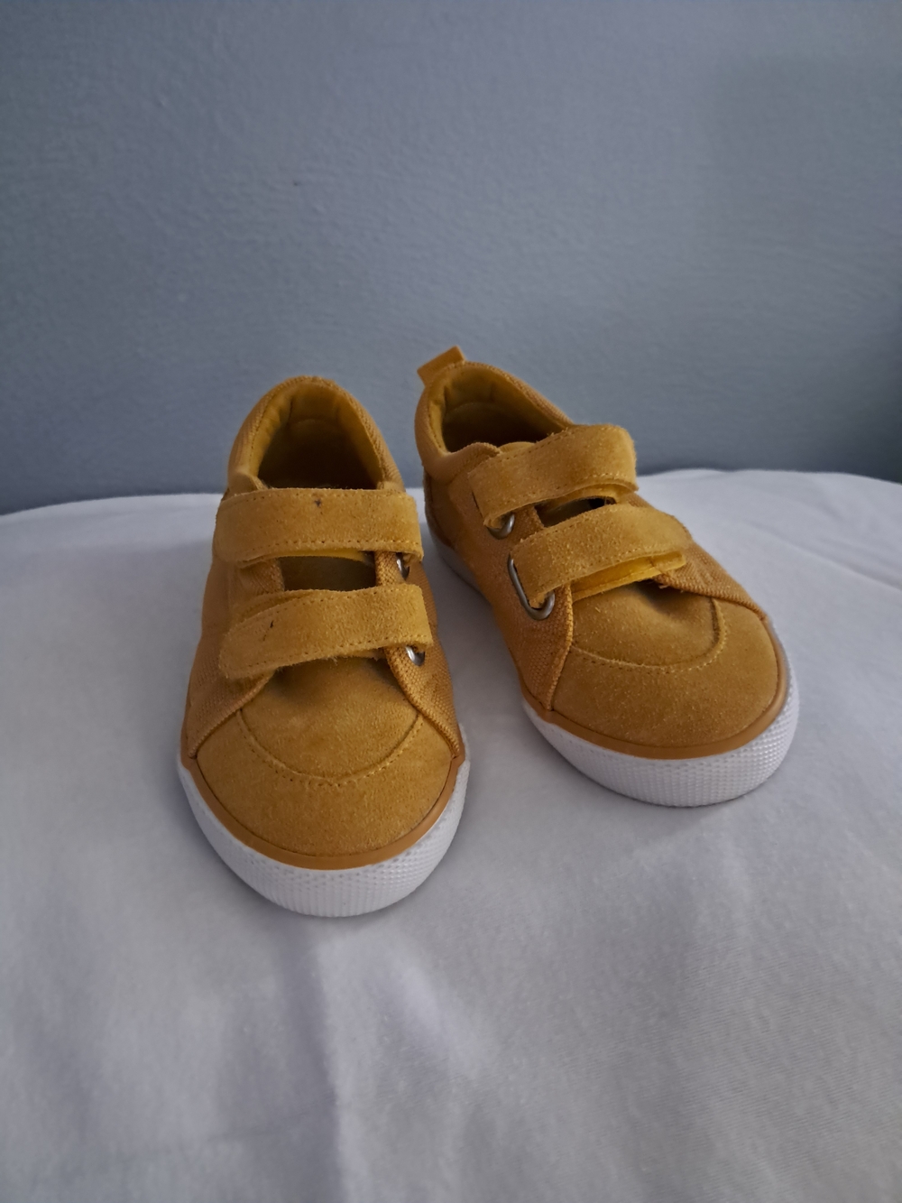 Toddler Size 6 Cat And Jack Double Velcro Sneakers in Mustard Yellow